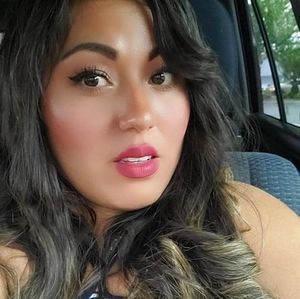 Meet your Posher, Paulina